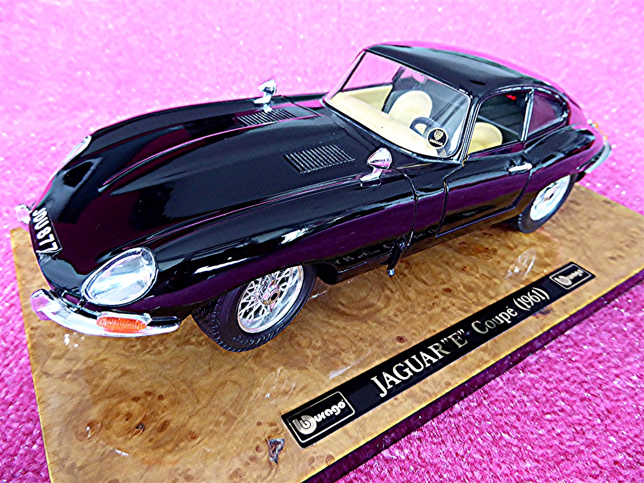 Jaguar E Coupe schwarz 1961