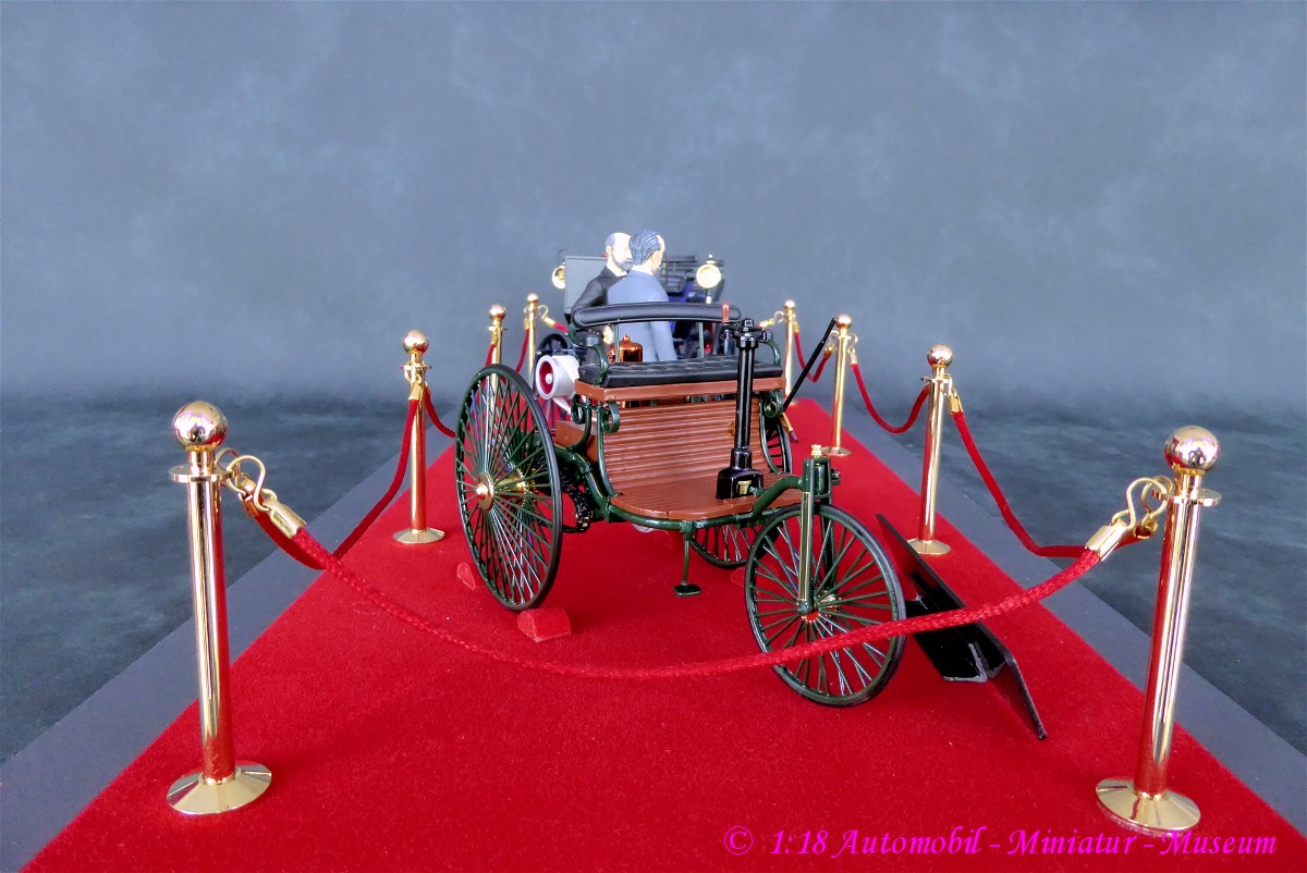 1:18 Benz Patent Motorwagen 1886 - Karl Benz & Daimler Motorkutsche 1886 - Gottlieb Daimler