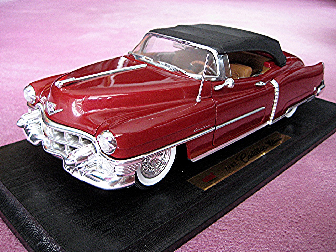 1:18 Cadillac Eldorado Coupe rot 1953