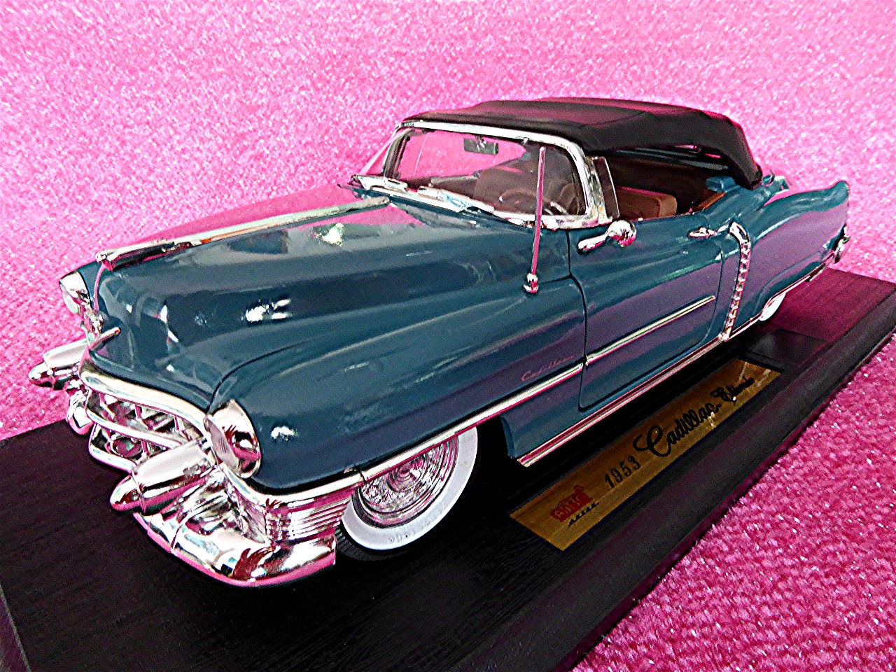 1:18 Cadillac Eldorado Coupe tuerkis 1953