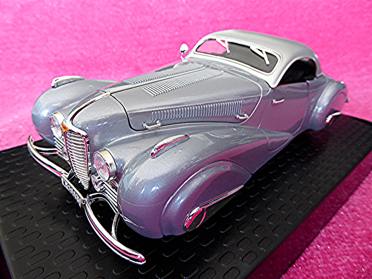 Delahaye 165 Coupe silber 1937