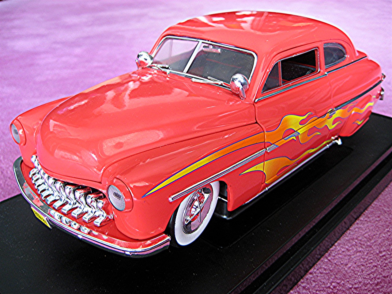 1:18 Mercury Custom Grease rot-flame 1949