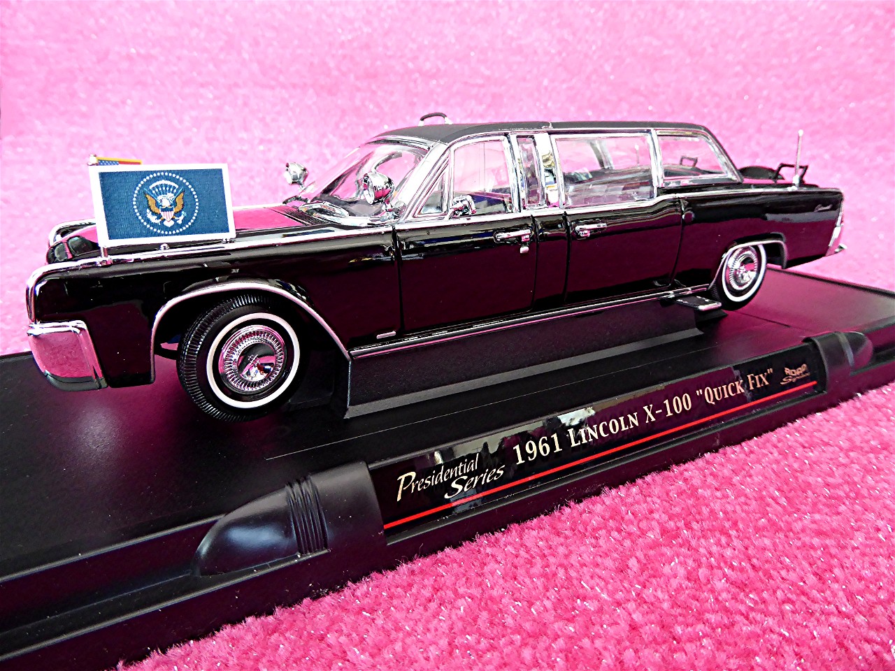 1:24 Lincoln X-100 Quick Fix schwarz 1961