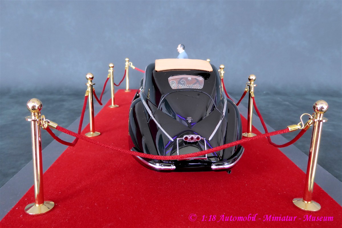 1:18 Alfa Romeo 8C 2900B Lungo 1938 - Nicola Romeo