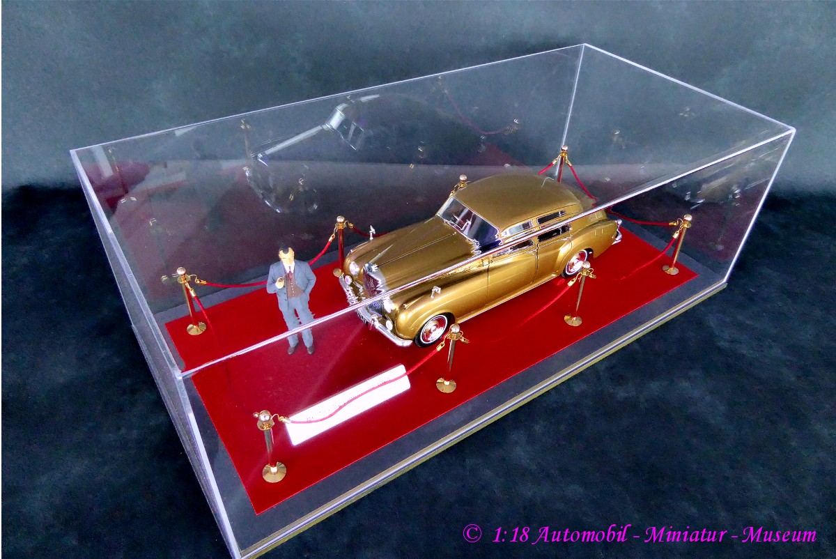1:18 Bentley S 2 Limousine 1960 - Walter Owen Bentley