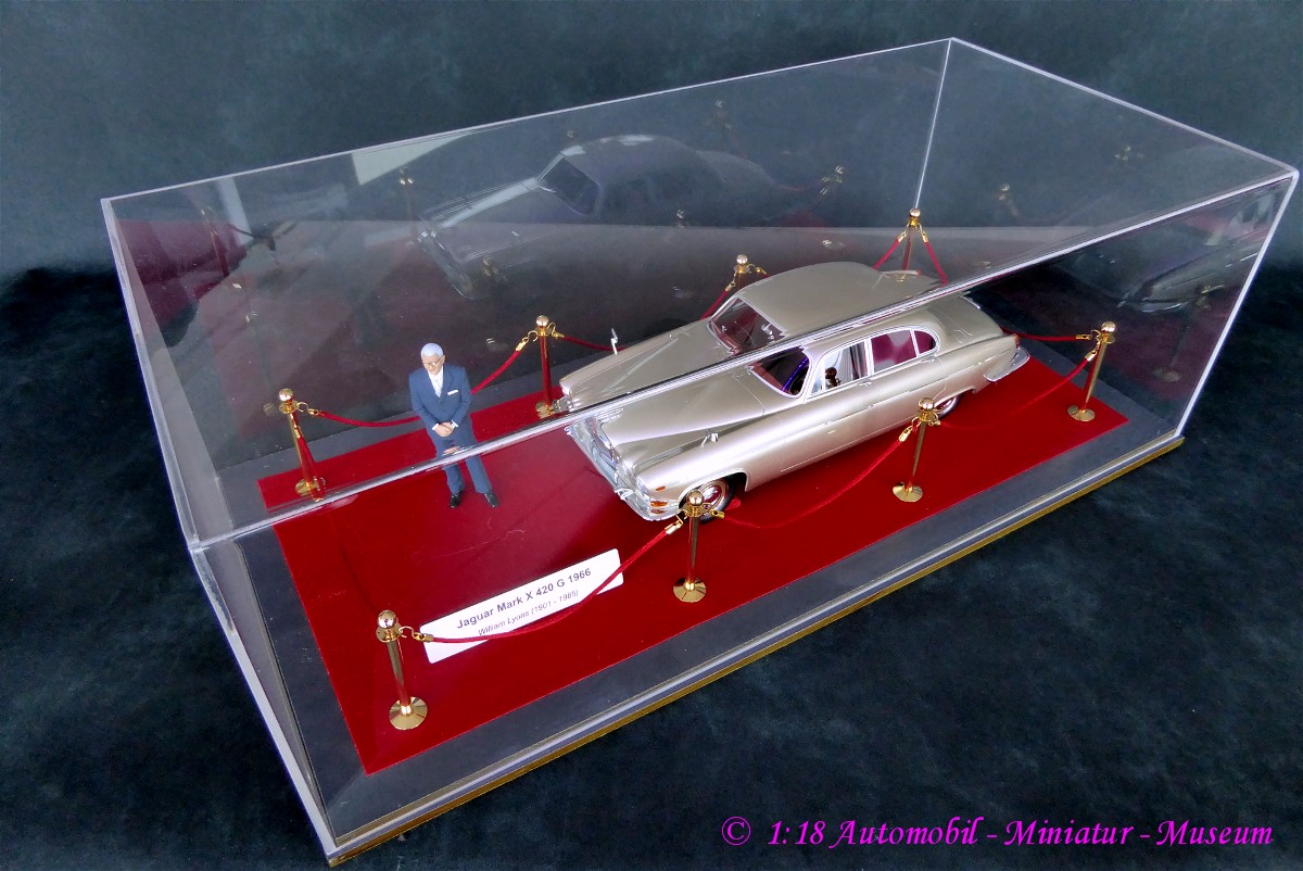 1:18 Jaguar Mark X 420 G 1966 - William Lyons